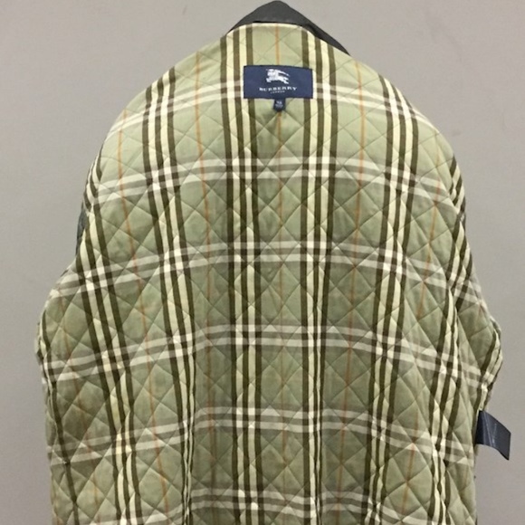 BURBERRY Quilted Check Jacket w/Packed Hood - Picture 2 of 8